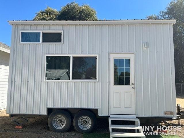 2023 Pacifica Tiny Home 18x8.4 Feet - Image 1 Thumbnail
