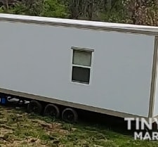 34.5' Tiny house on wheels 2019 Core Housing Solutions Dragonfly model - Image 3 Thumbnail