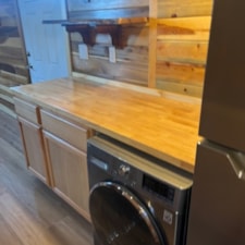 PRICE REDUCED! BEAUTIFUL Woodworker's Cabin Tiny House on Wheels - Image 5 Thumbnail