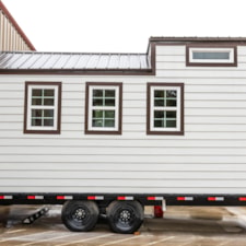 Brand New Tiny Home - Built by Ventur - Image 4 Thumbnail