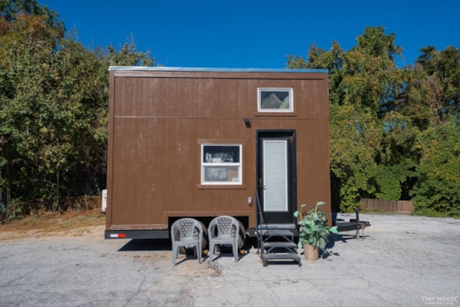 Compact, Affordable, and Ready-to-Ship THOW | The Element 16