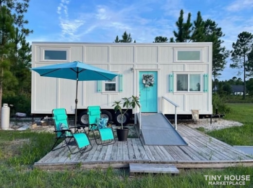 Modern & Rustic Noah Certified Tiny Home with Bathtub!