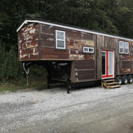 Selling at cost! $99,500 Rustic on the outside, designer finishes on the inside - Image 2 Thumbnail