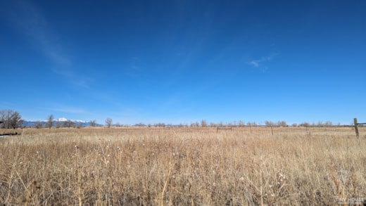 Tranquil LGBTQ+ Friendly Hobby Farm on Colorado's Eastern Slope